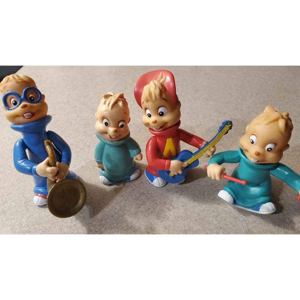 Vintage Alvin and the chipmunks toys